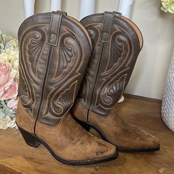 Laredo Shoes - Laredo Women’s 6.5 cowgirl boots.